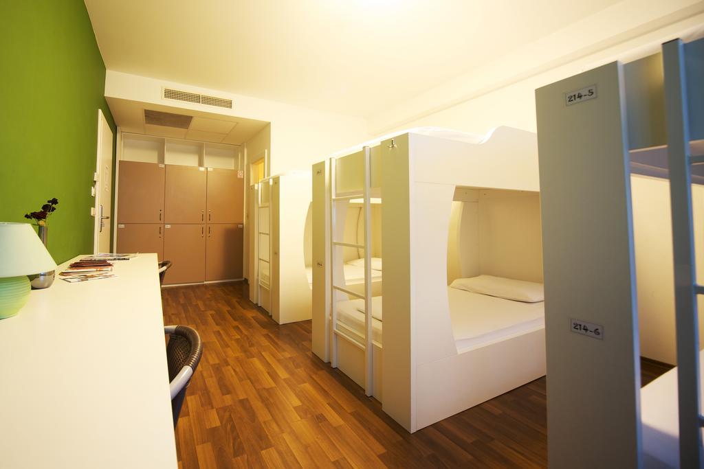 Funk Lounge Hostel Zagreb Kamer foto